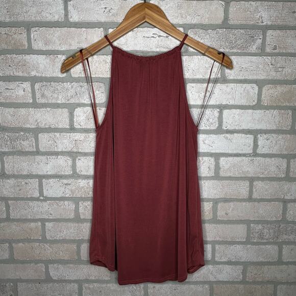 Dark Mauve Sleeveless Tank Top - Picture 5 of 5